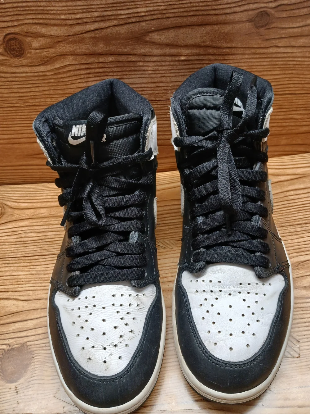 Air Jordan 1 OG  High-Top Sneakers in Black and White Men's Basketball.